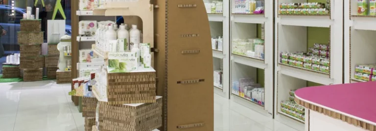arredo profumerie in cartone